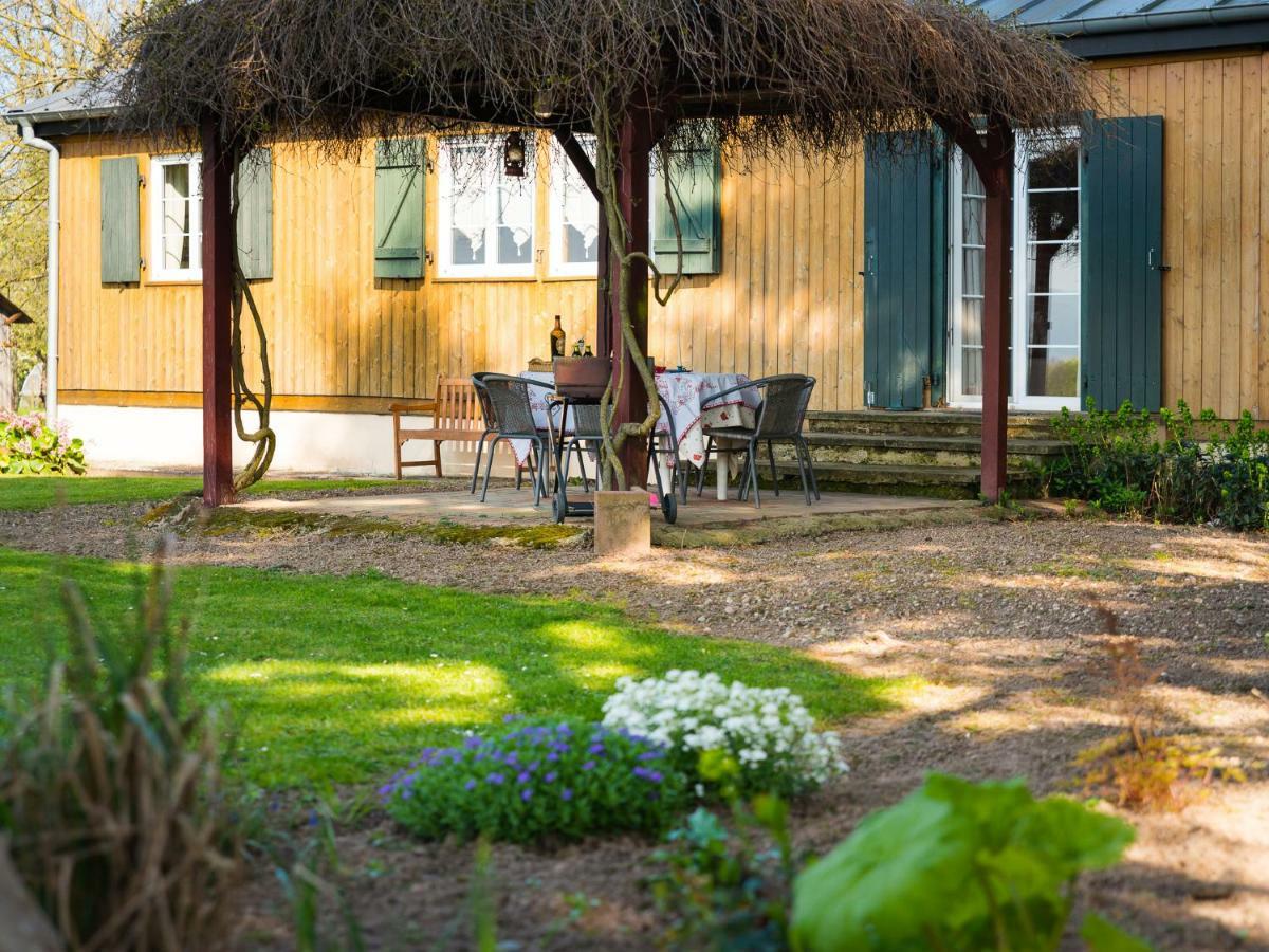 Au Pre Des Poulains Villa Устхайм Екстериор снимка